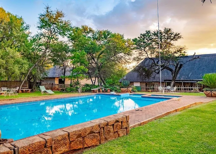 Monkey Mountain Family Lodge