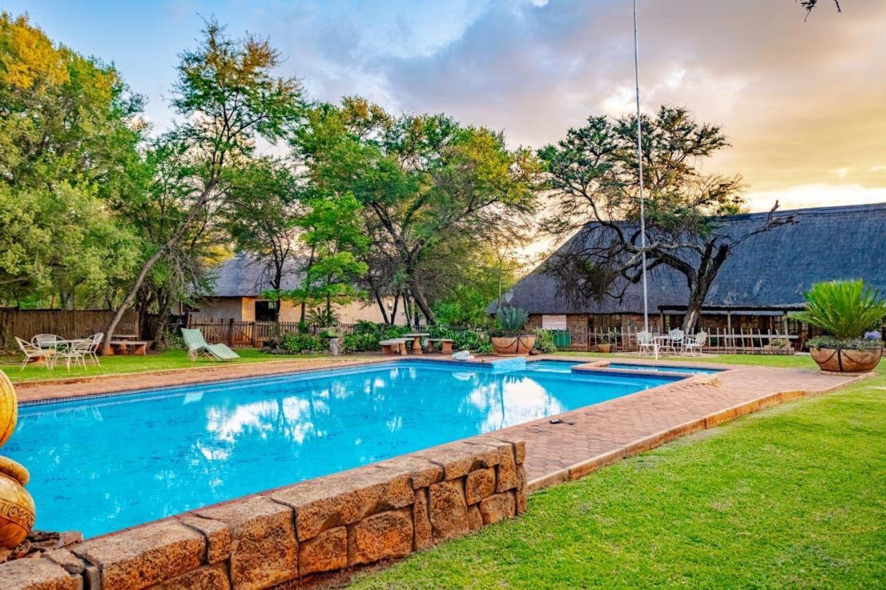 Monkey Mountain Family Lodge Gemsbokfontein