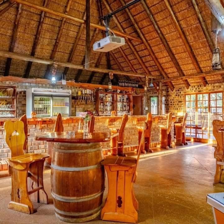 Monkey Mountain Family Lodge Gemsbokfontein